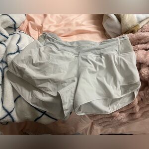 White, size 8, Lululemon speed-up shorts